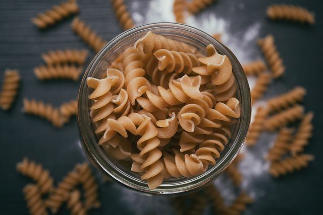 Bělicí pasta: Skrytá negativa a jak chránit zuby